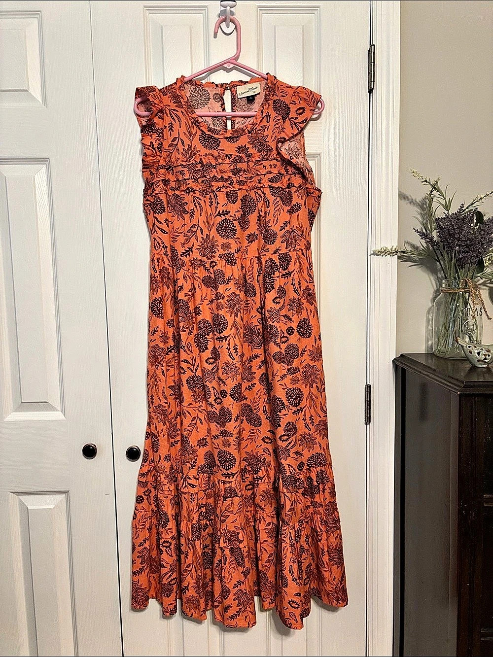 Universal Thread Orange Floral Ruffle Tiered Midi Dress Orange & Black Medium